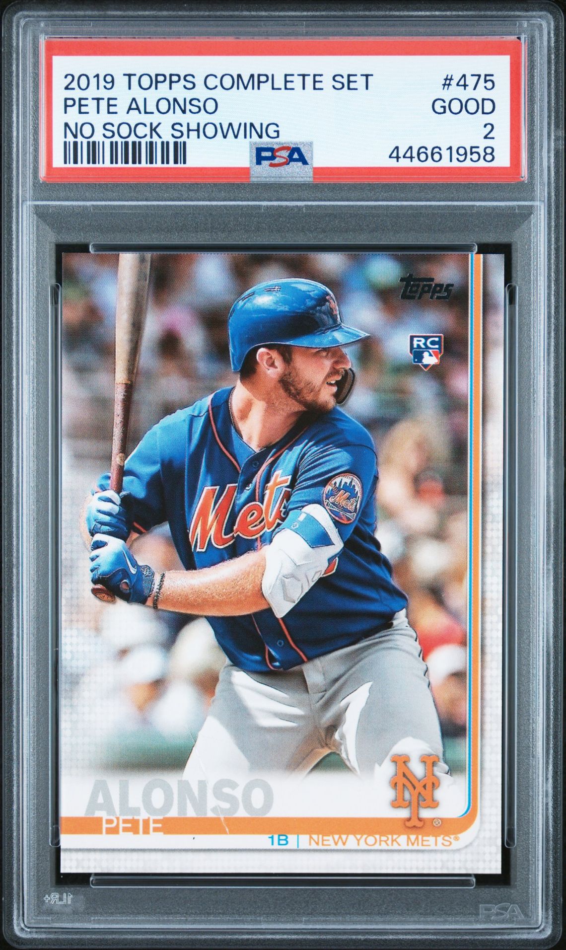 2019 Topps TOPPS COMPLETE SET NO SOCK SHOWING #475 Pete Alonso front