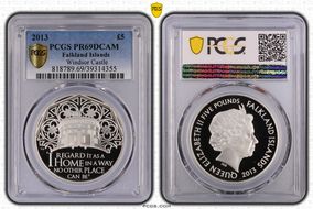 2013 £5 Windsor Castle PR69DCAM