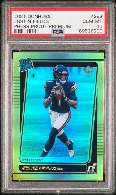 2021 Panini Donruss Gold #253 Justin Fields front
