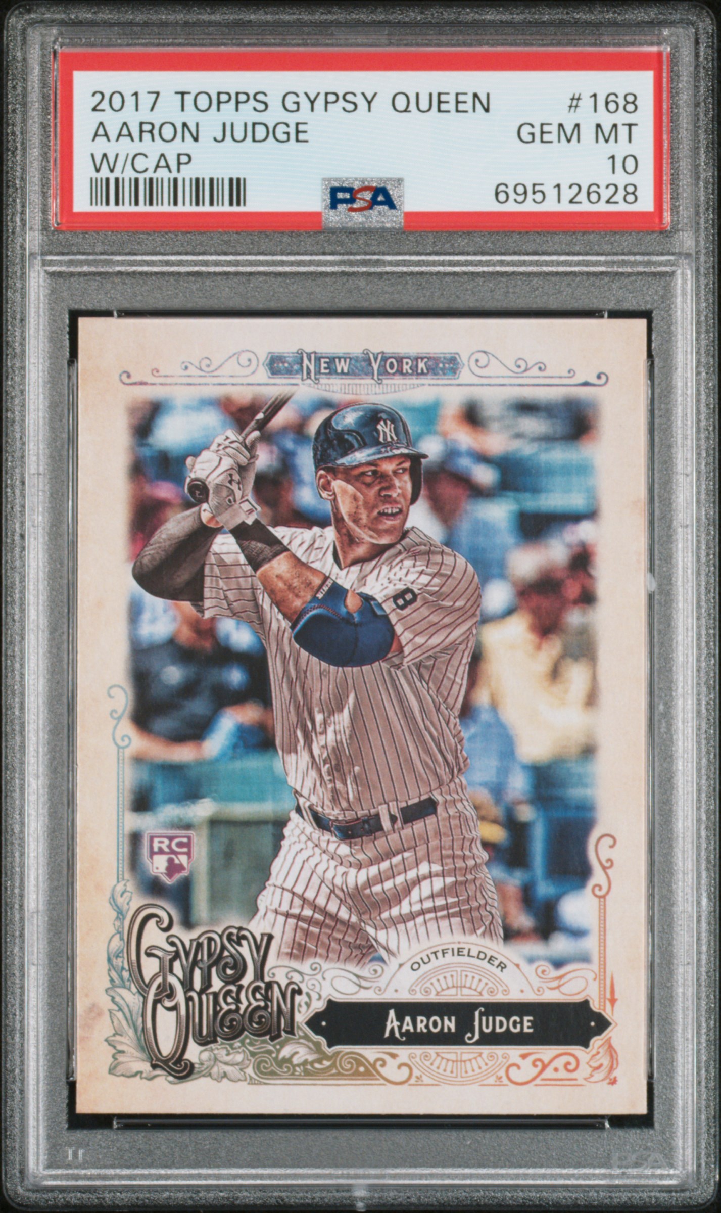 2017 Topps Opening Day Aaron Judge Fielding