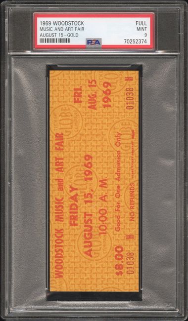PSA 9 cert 70252374