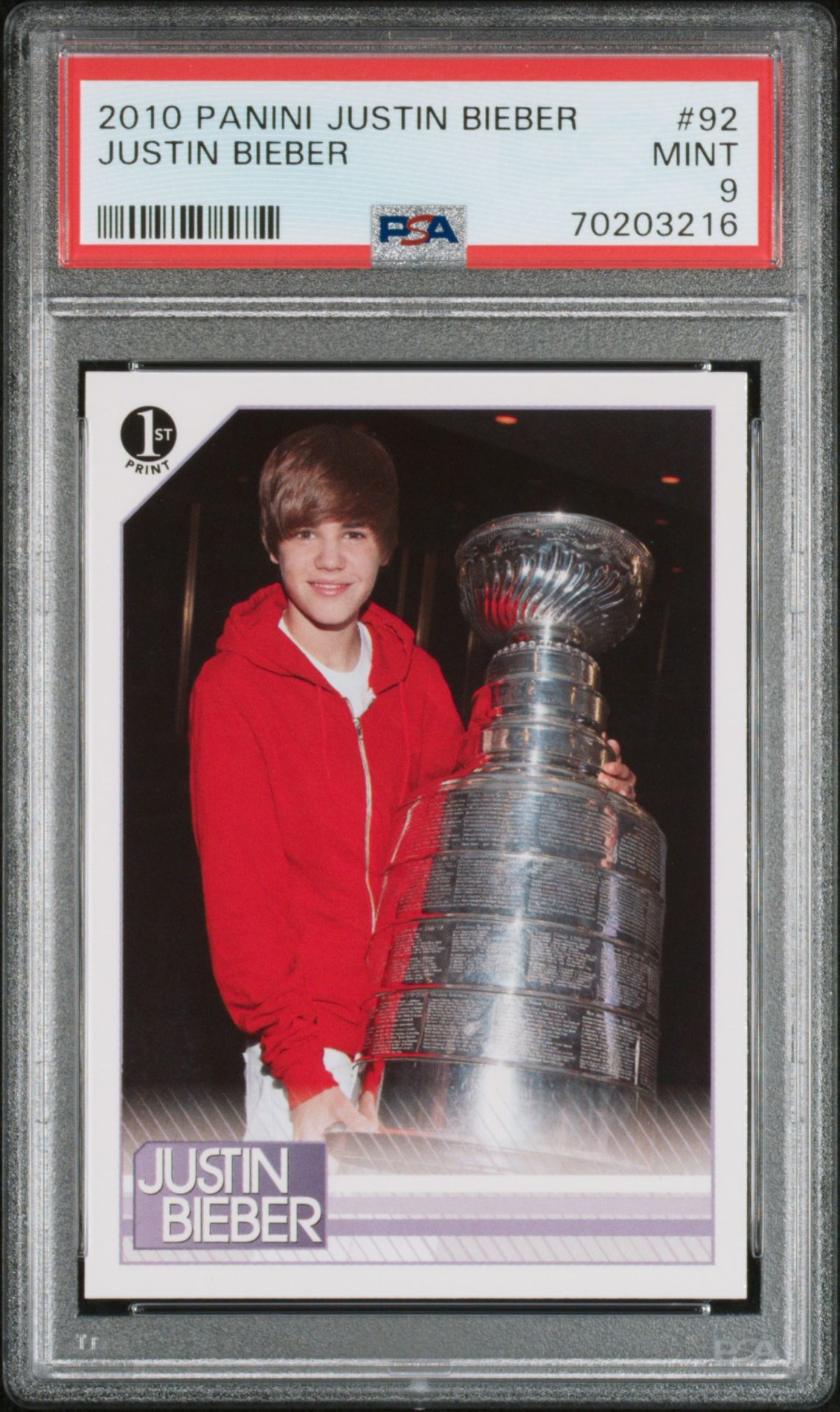 2010 Panini PANINI JUSTIN BIEBER #92 Justin Bieber front
