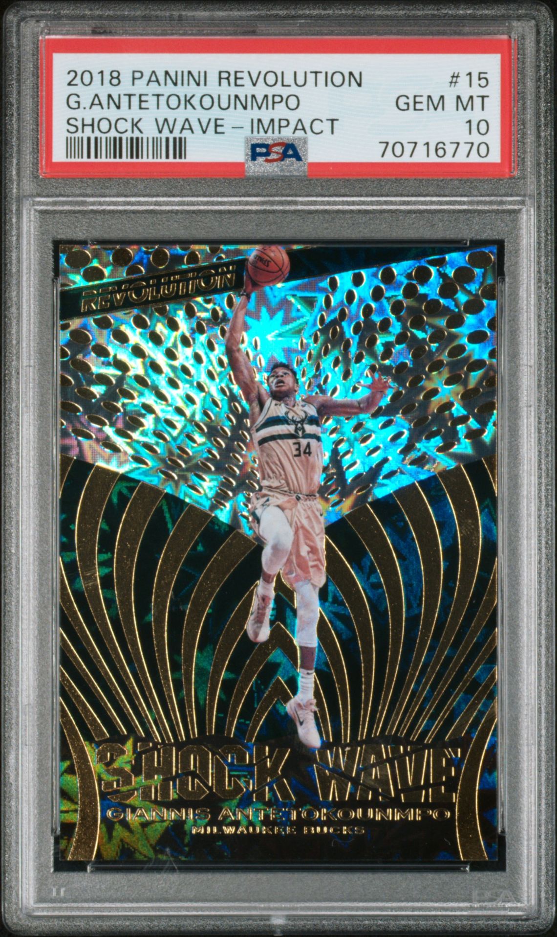 2018 Panini PANINI REVOLUTION SHOCK WAVE IMPACT #15 G.Antetokounmpo front