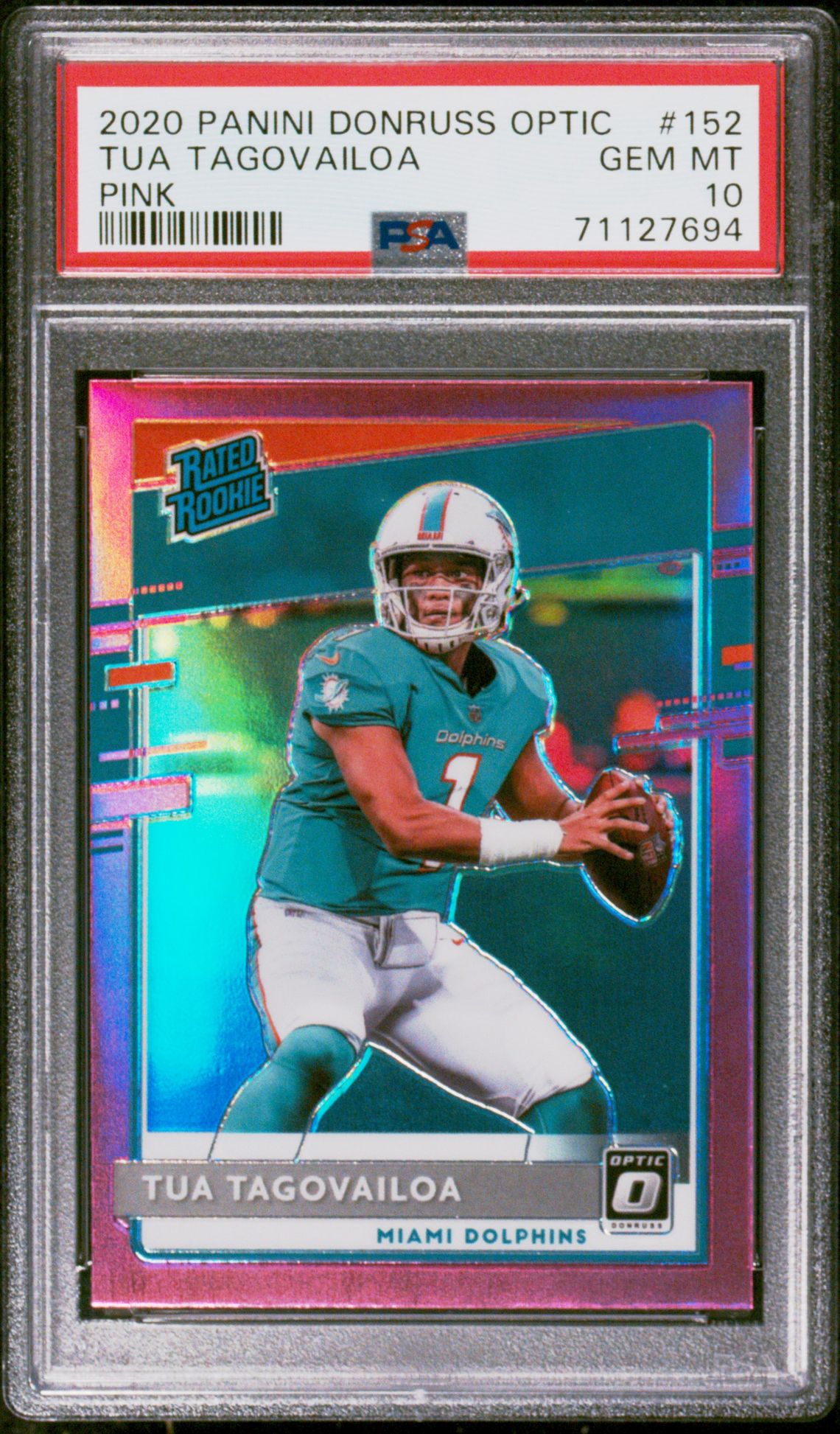2020 Panini Donruss Optic Tua Tagovailoa #152 (Pink) Gem Mt 10 front