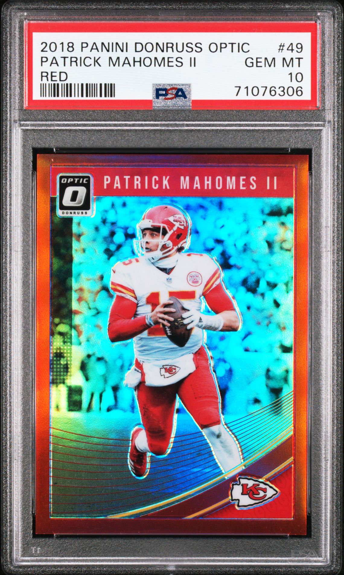 2018 Panini PANINI DONRUSS OPTIC Red #49 Patrick Mahomes Ii front
