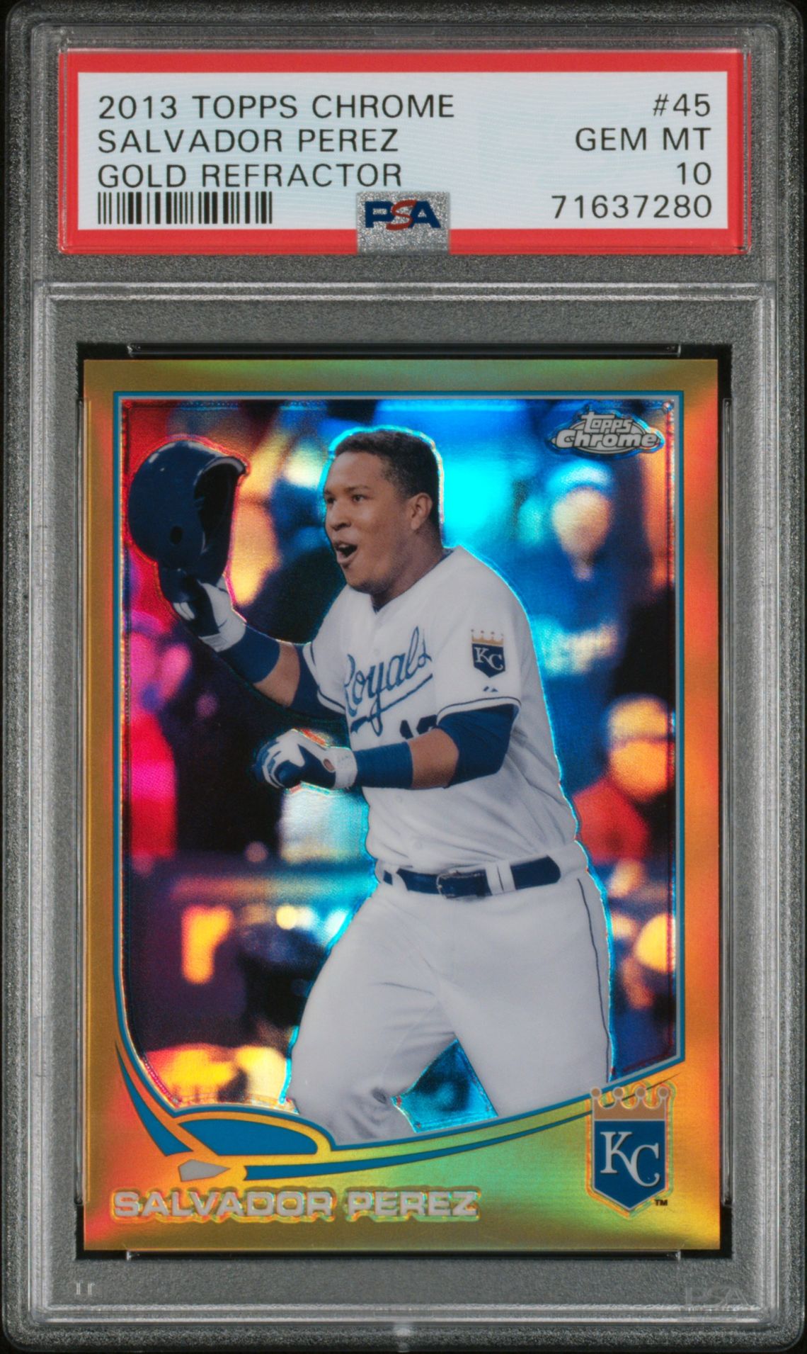 2013 Topps TOPPS CHROME Gold Refractor #45 Salvador Perez front