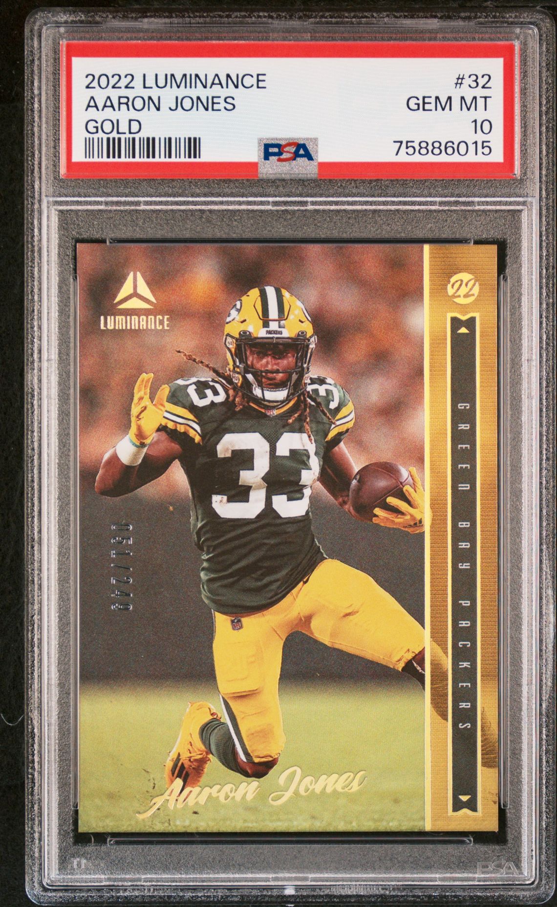 2022 Panini PANINI LUMINANCE GOLD #32 Aaron Jones front