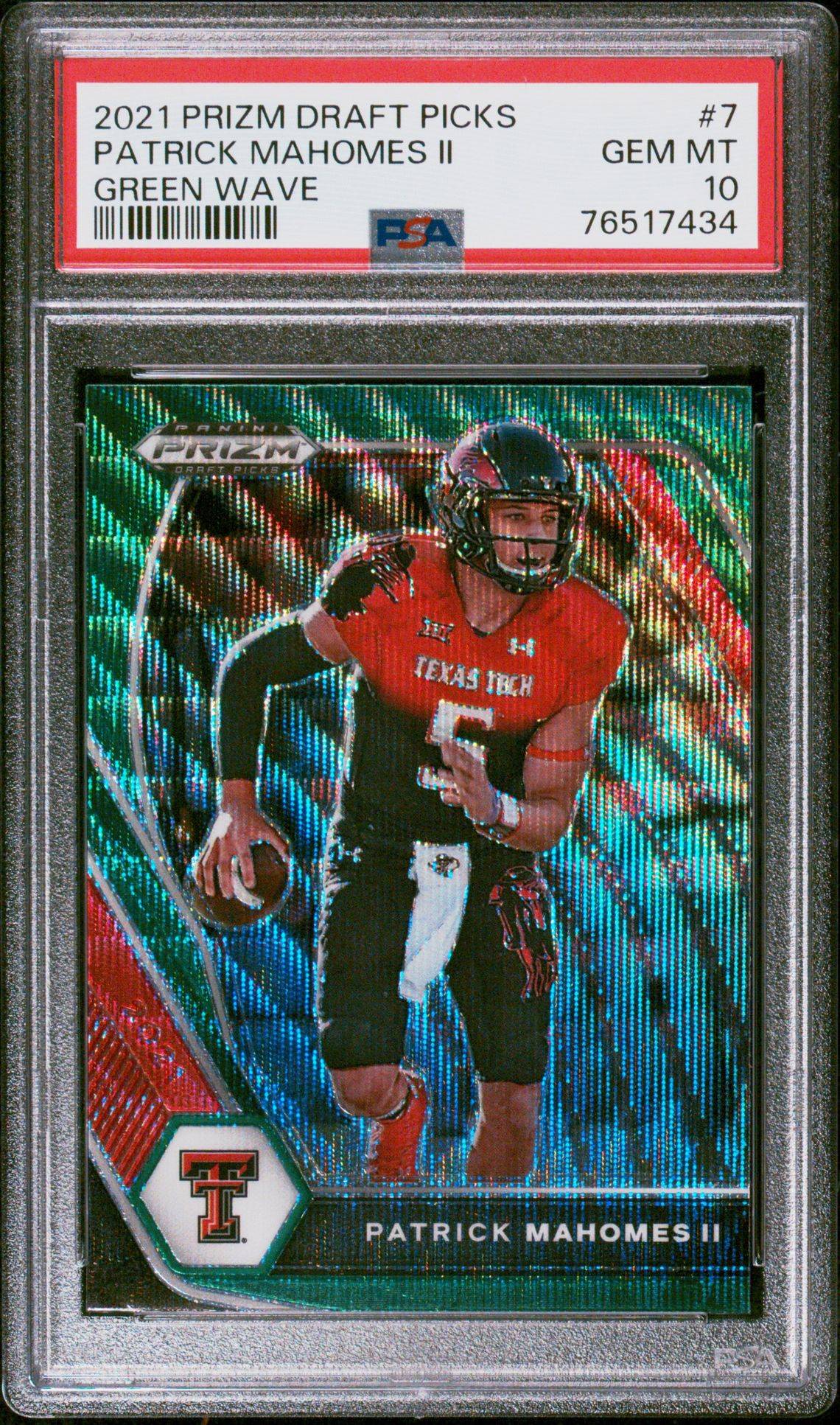 2021 Panini PANINI PRIZM DRAFT PICKS GREEN WAVE #7 Patrick Mahomes Ii front