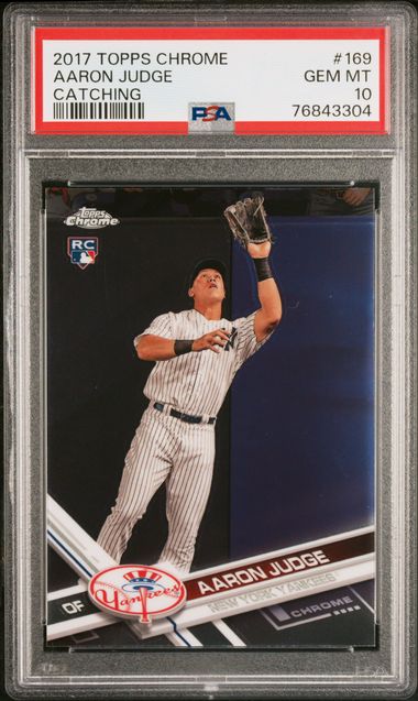 Aaron Judge (New York Yankees) 2017 Topps Baseball #287 Catching