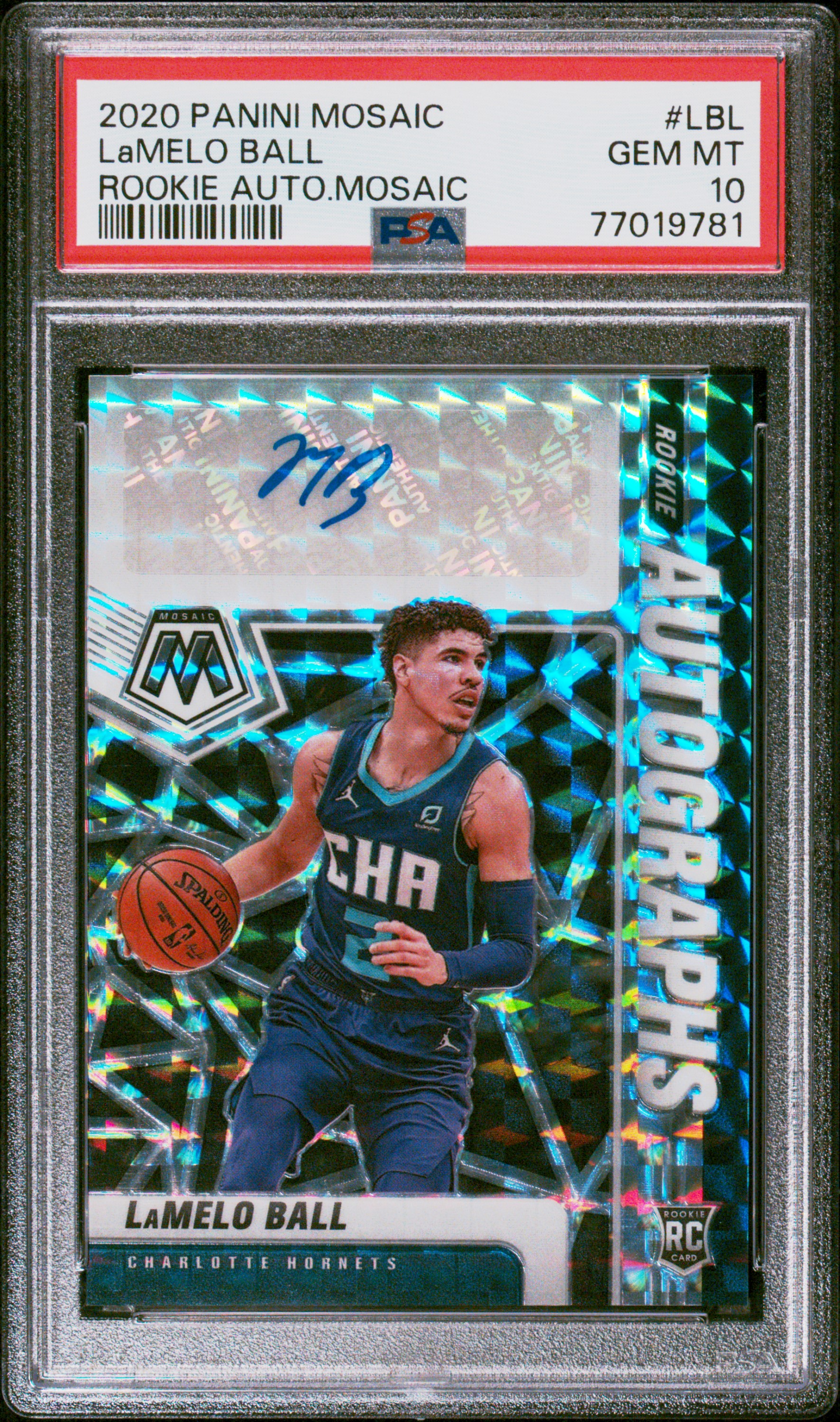 2020-21 Panini Mosaic Rookie Autographs Mosaic #RA-LBL LaMelo Ball Signed Rookie Card – PSA GEM MT 10