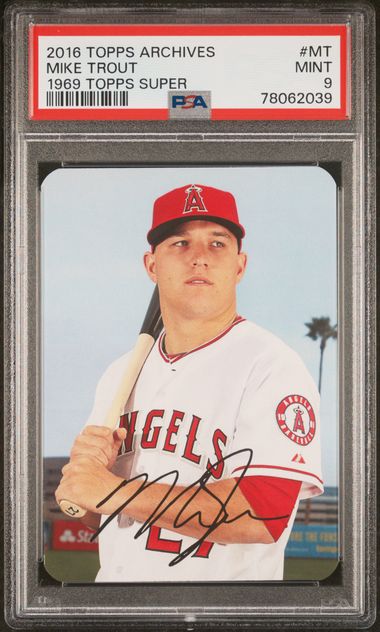 Topps Mike Trout front