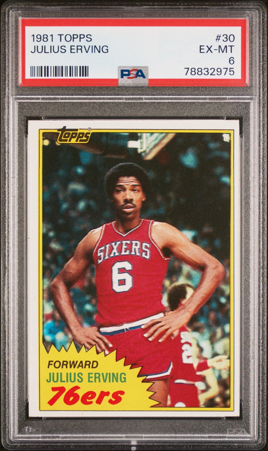 1981 Topps TOPPS #30 Julius Erving front