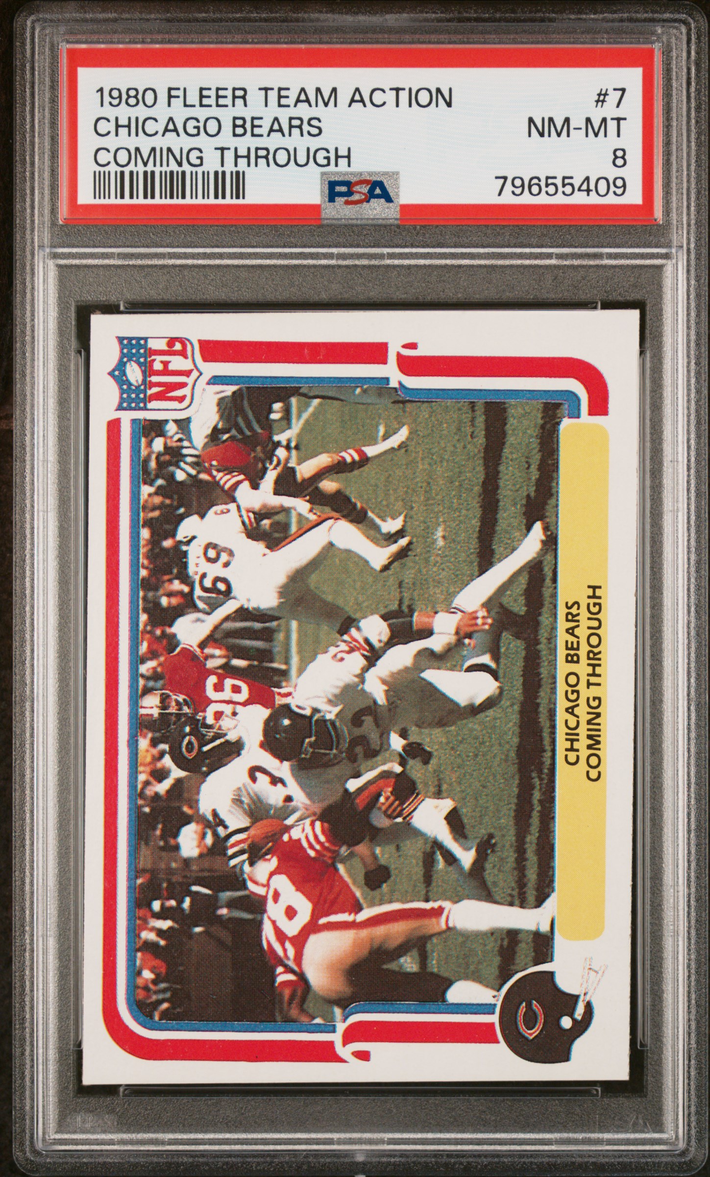 1980 Fleer Team Action Chicago Bears (Coming Through)