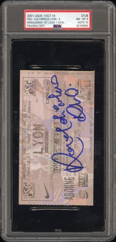 PSA 8 cert 82105805