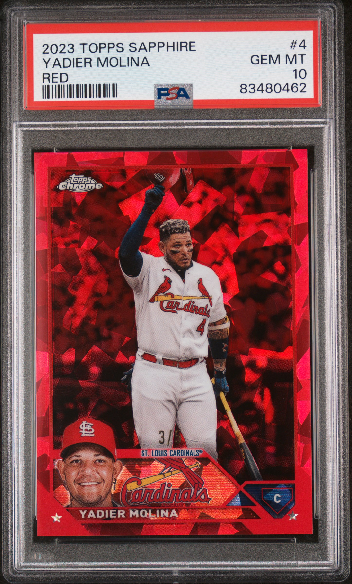 2023 TOPPS CHROME SAPPHIRE #4 YADIER MOLINA RED