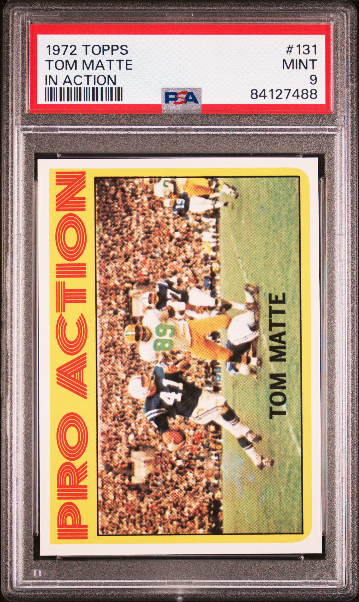 1972 TOPPS #131 TOM MATTE IN ACTION