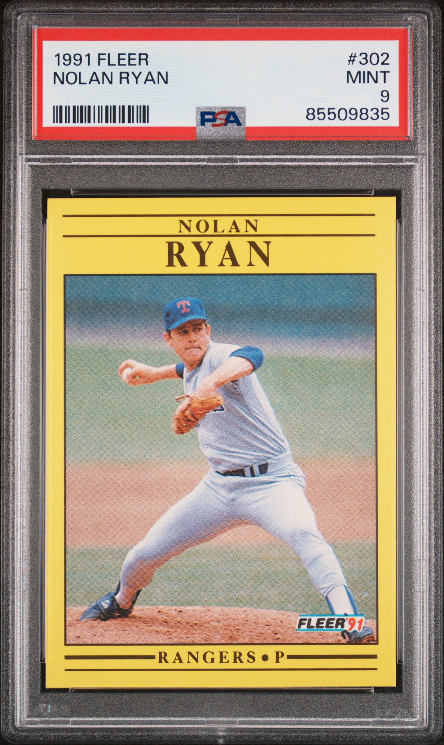1991 FLEER #302 NOLAN RYAN