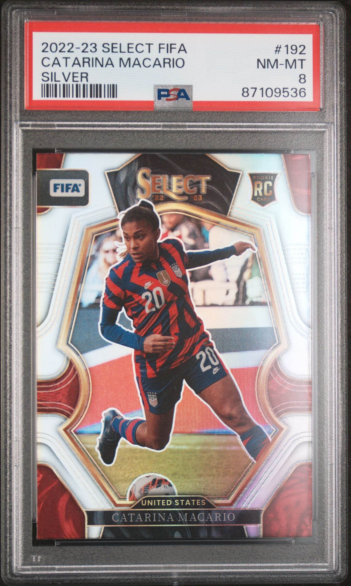 2022 Panini PANINI SELECT FIFA SILVER #192 Catarina Macario front