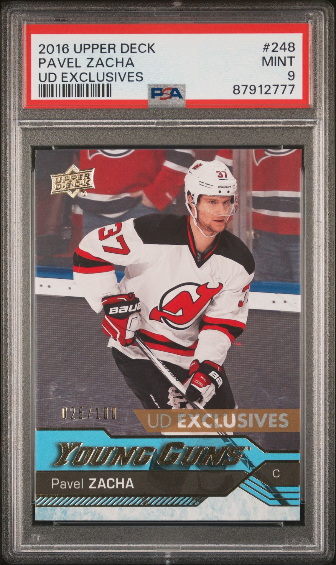 2016 Upper Deck UPPER DECK UD EXCLUSIVES #248 Pavel Zacha front