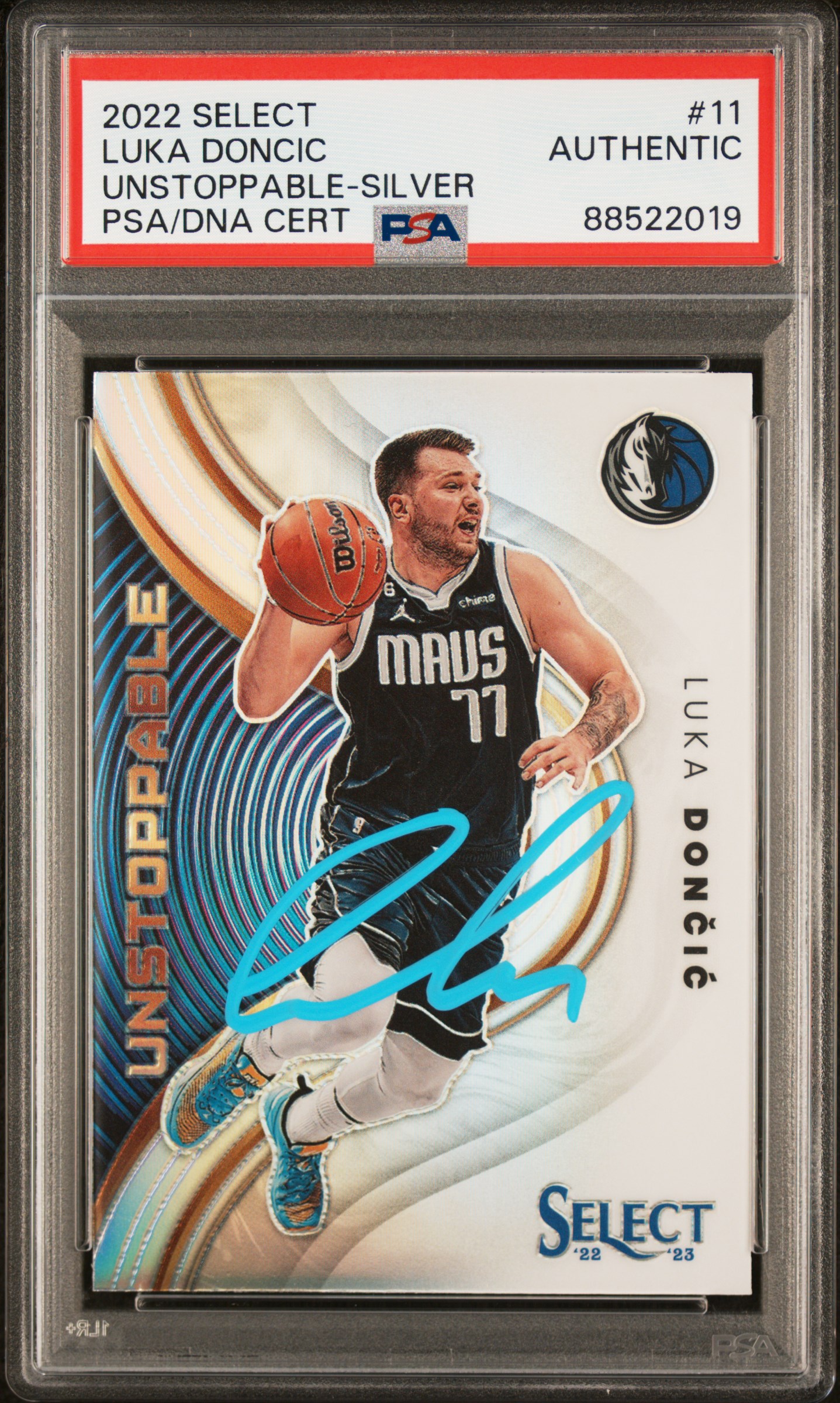 2022 Panini Select Unstoppable Luka Doncic #11 (Unstoppable-Silver) front