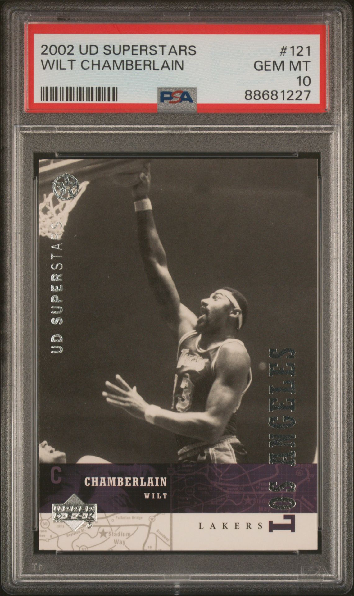 2002 Upper Deck UPPER DECK SUPERSTARS #121 Wilt Chamberlain front