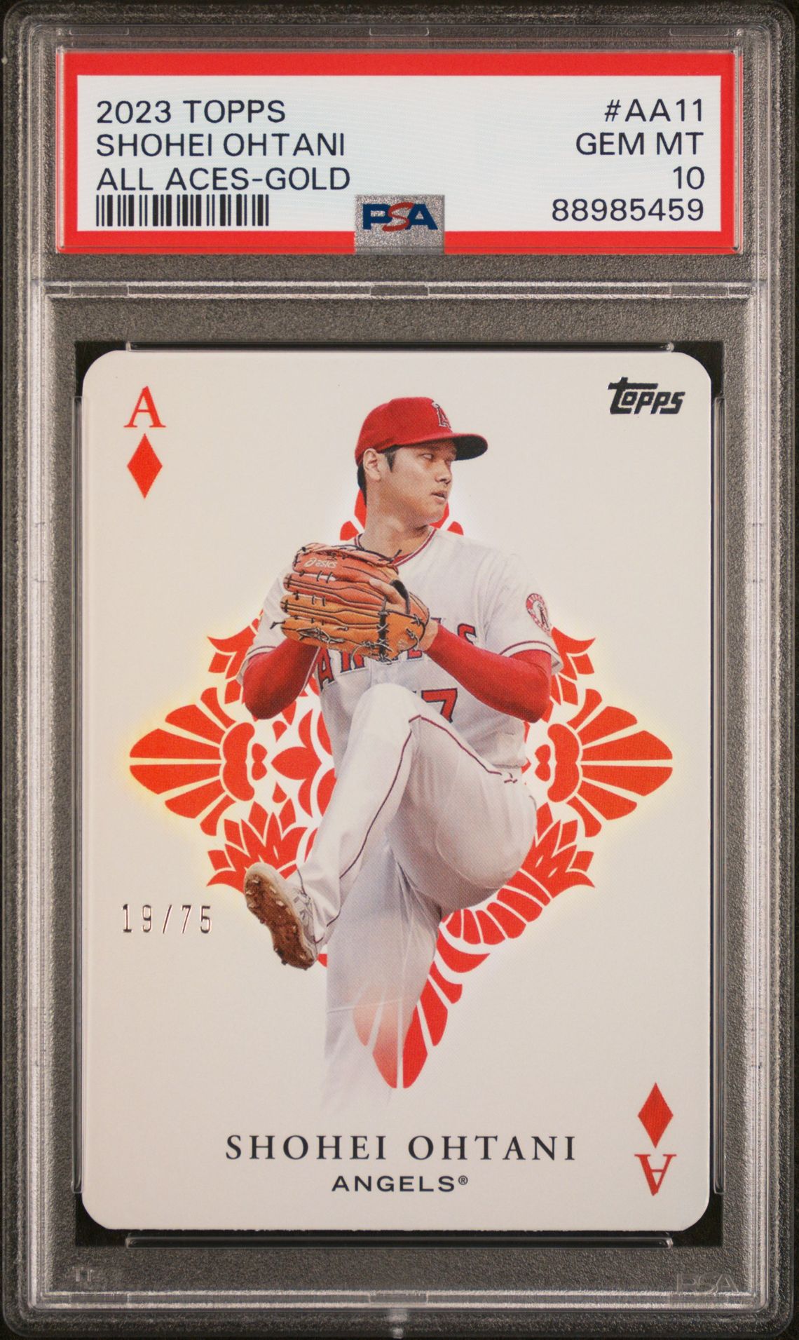 2023 Topps GOLD #AA11 Shohei Ohtani front