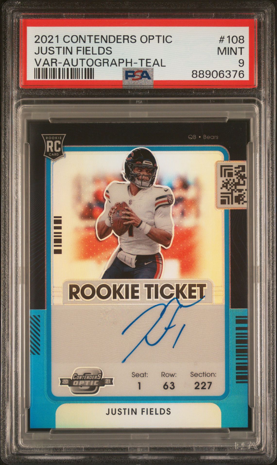 2021 Panini Contenders Optic Justin Fields #108 (Var-Autograph-Teal) Mint 9 front