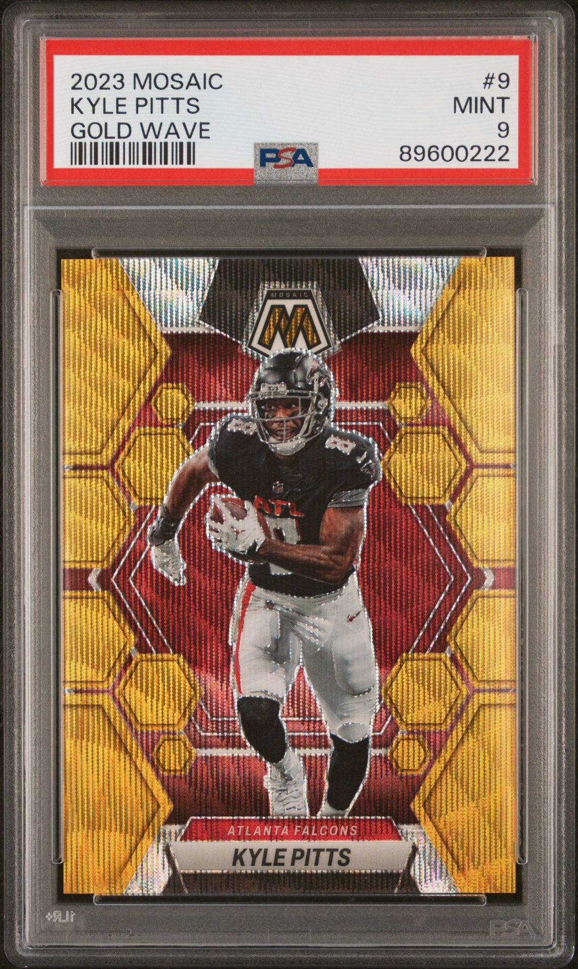 2023 Panini PANINI MOSAIC GOLD WAVE #9 Kyle Pitts front