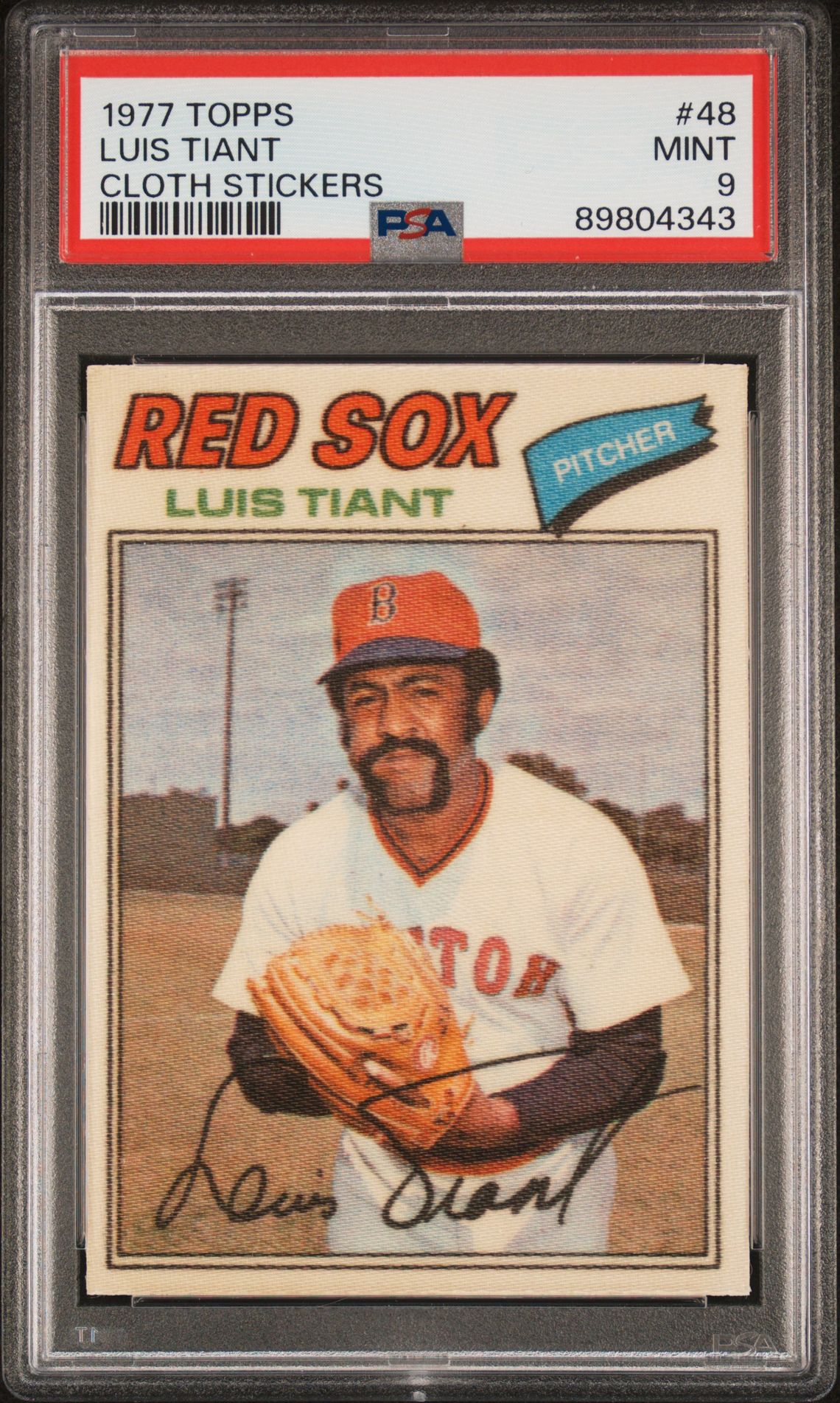 1977 Topps Cloth Stickers Luis Tiant #48 (Cloth Stickers) Mint 9 front