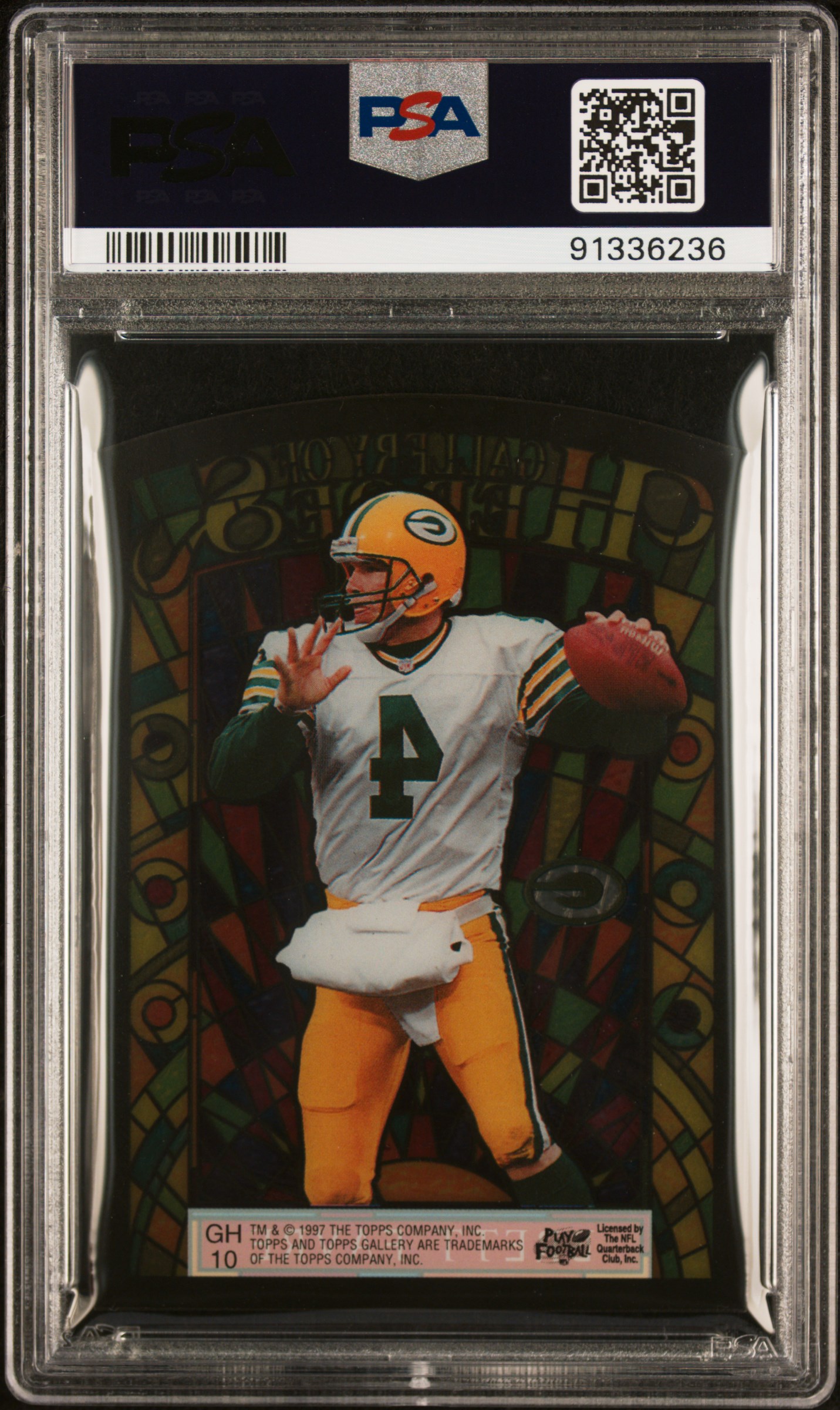 1997 Topps Gallery Gallery Of Heroes Brett Favre #Gh10 (Gallery Of Heroes) Gem Mt 10 back