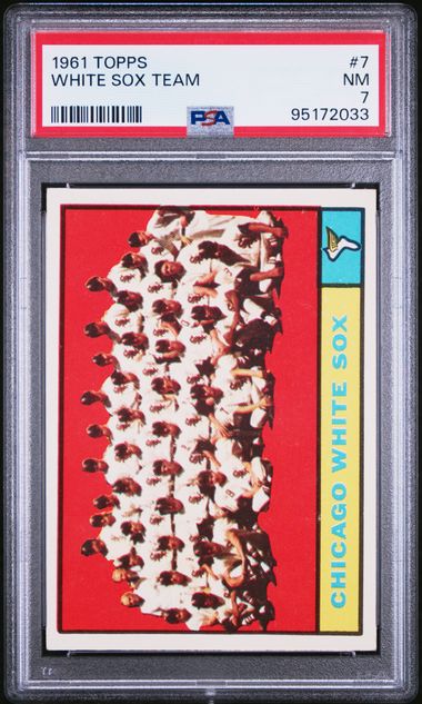 1961 Topps White #7 White Sox Team front