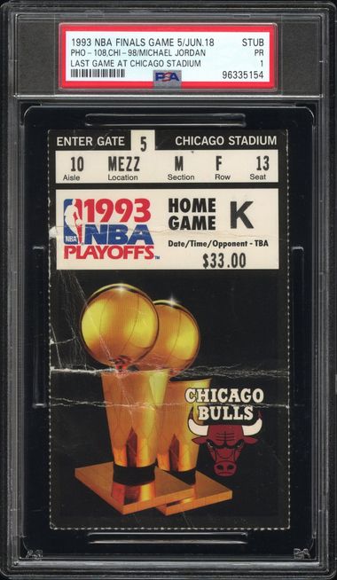 LAST GAME AT CHICAGO STADIUM