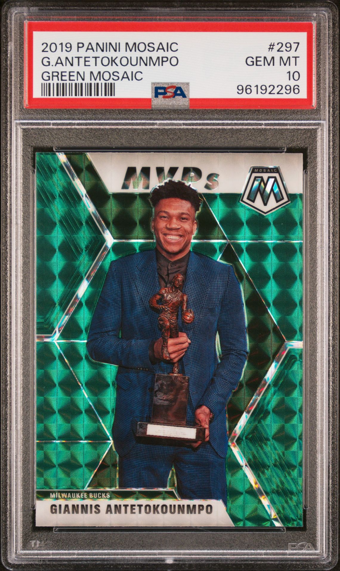 2019 Panini PANINI MOSAIC REACTIVE ORANGE #297 G.Antetokounmpo front