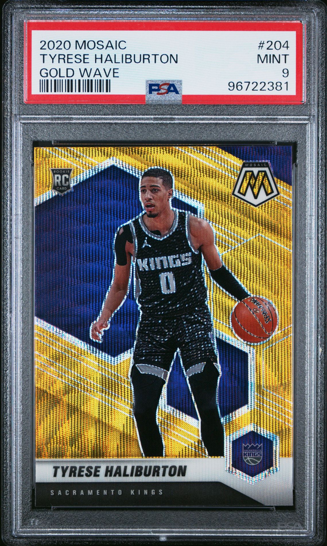 2020 Panini Mosaic Tyrese Haliburton #204 (Gold Wave) Mint 9 front