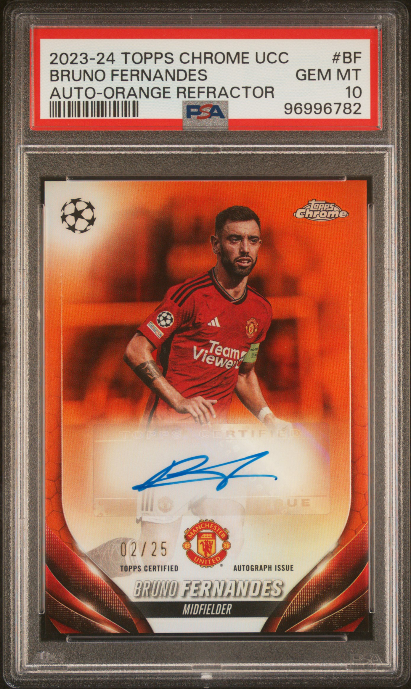 2023-24 Topps Chrome Uefa Club Competitions Chrome Autographs Bruno Fernandes #Bf (Auto-Orange Refractor) Gem Mt 10 front