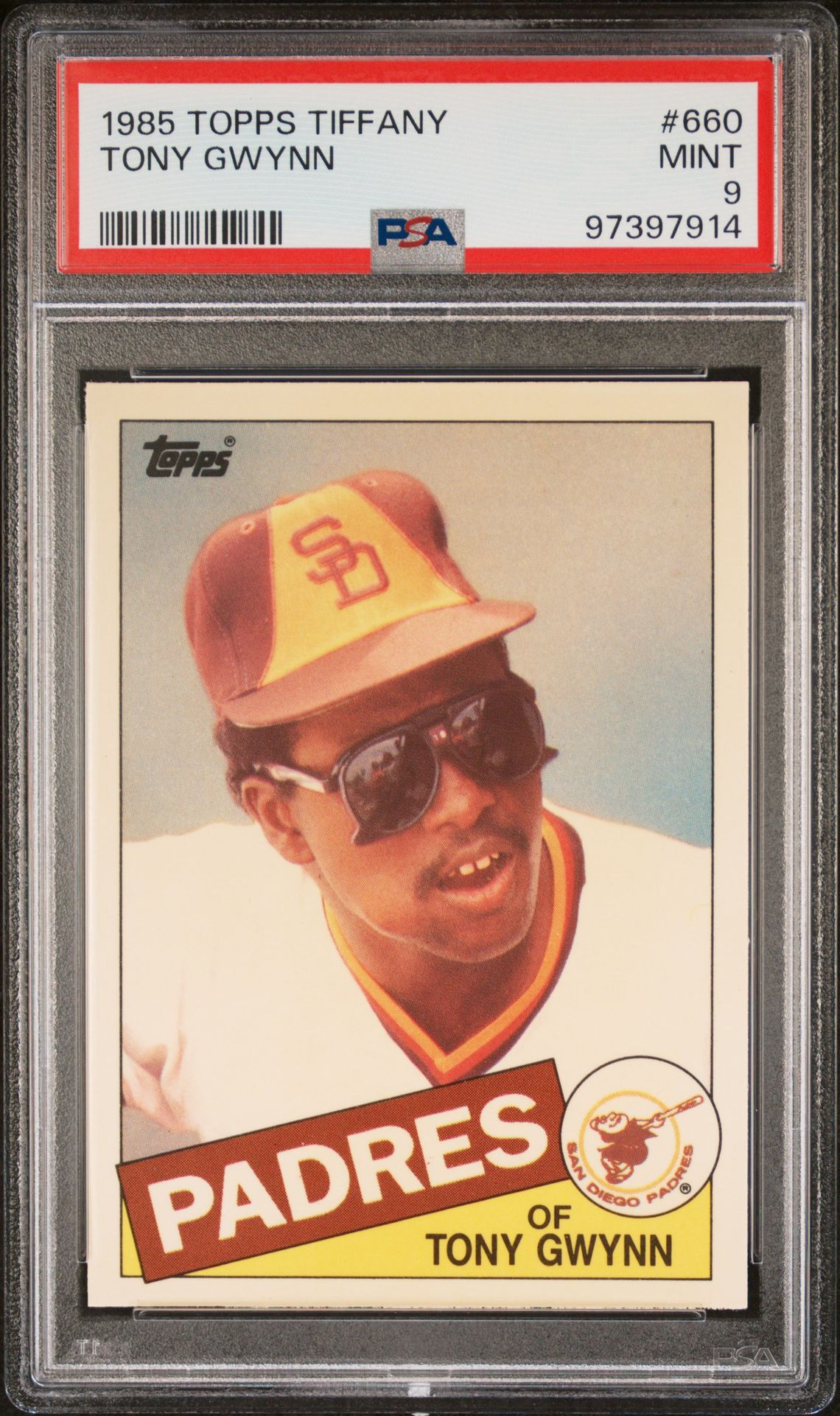 1985 Topps #660 Tony Gwynn front