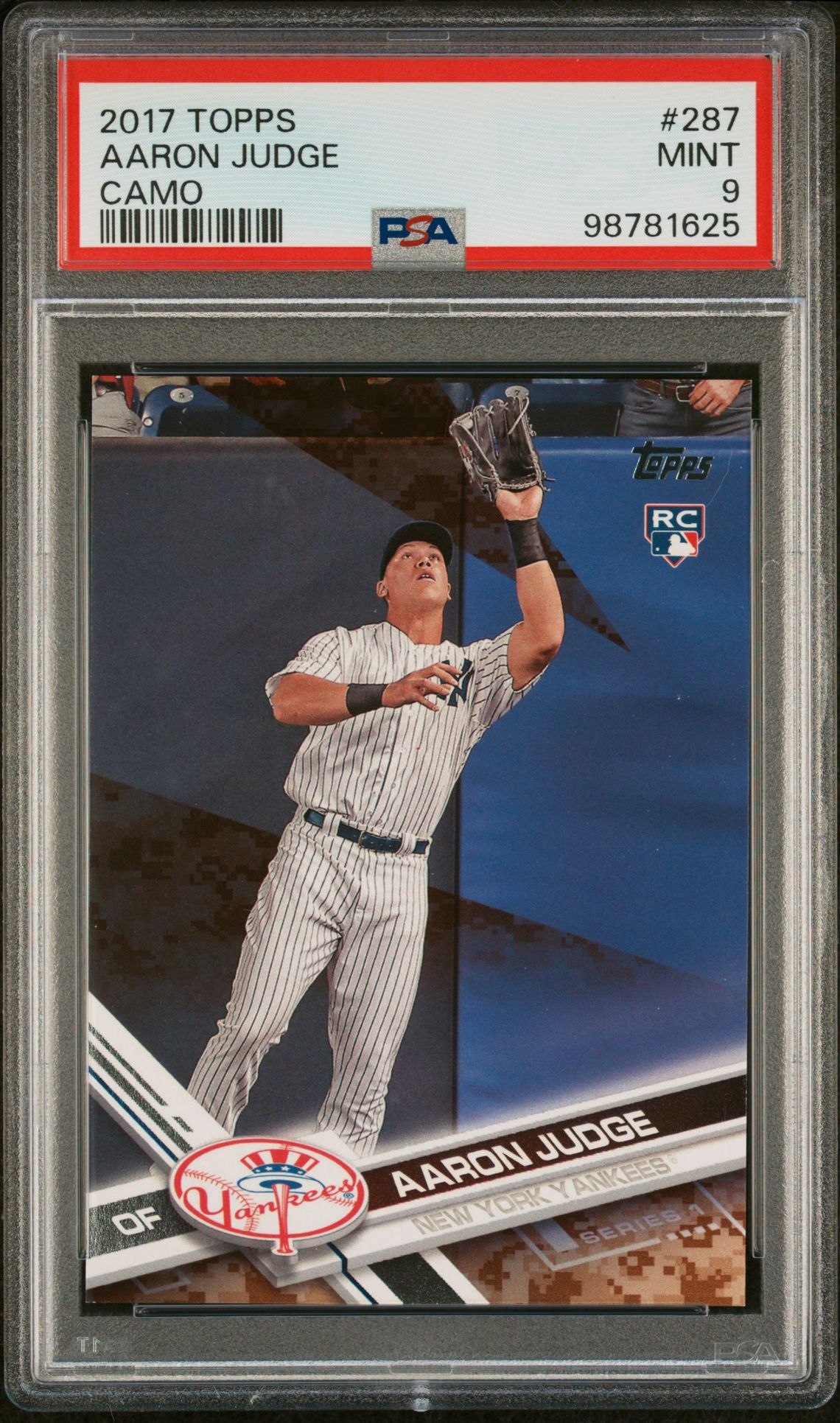2017 Topps TOPPS Camo #287 Aaron Judge front