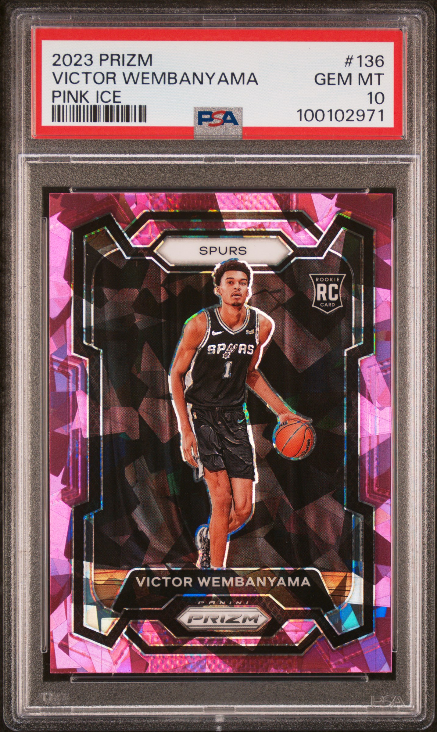 2023 Panini Prizm Victor Wembanyama #136 (Pink Ice) Gem Mt 10 front