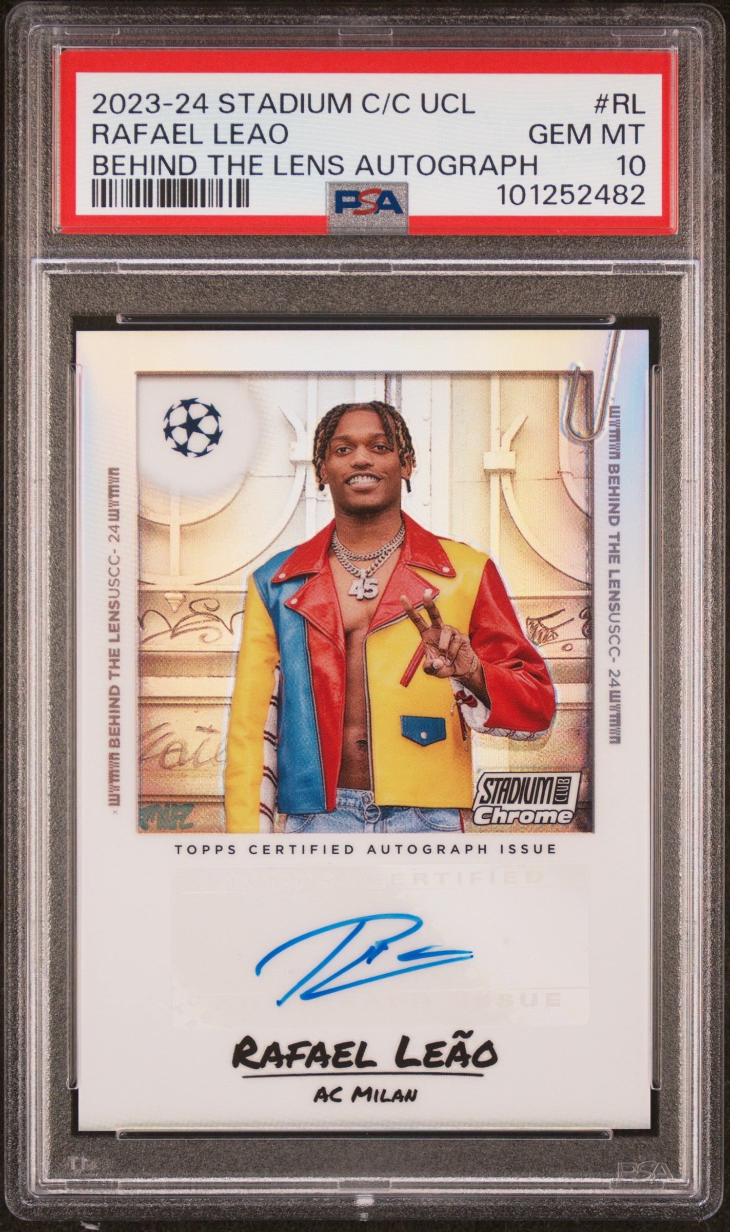 2023-24 Topps Stadium Club Chrome Uefa Club Competitions Behind The Lens Autographs Rafael Leao #Rl Gem Mt 10 front