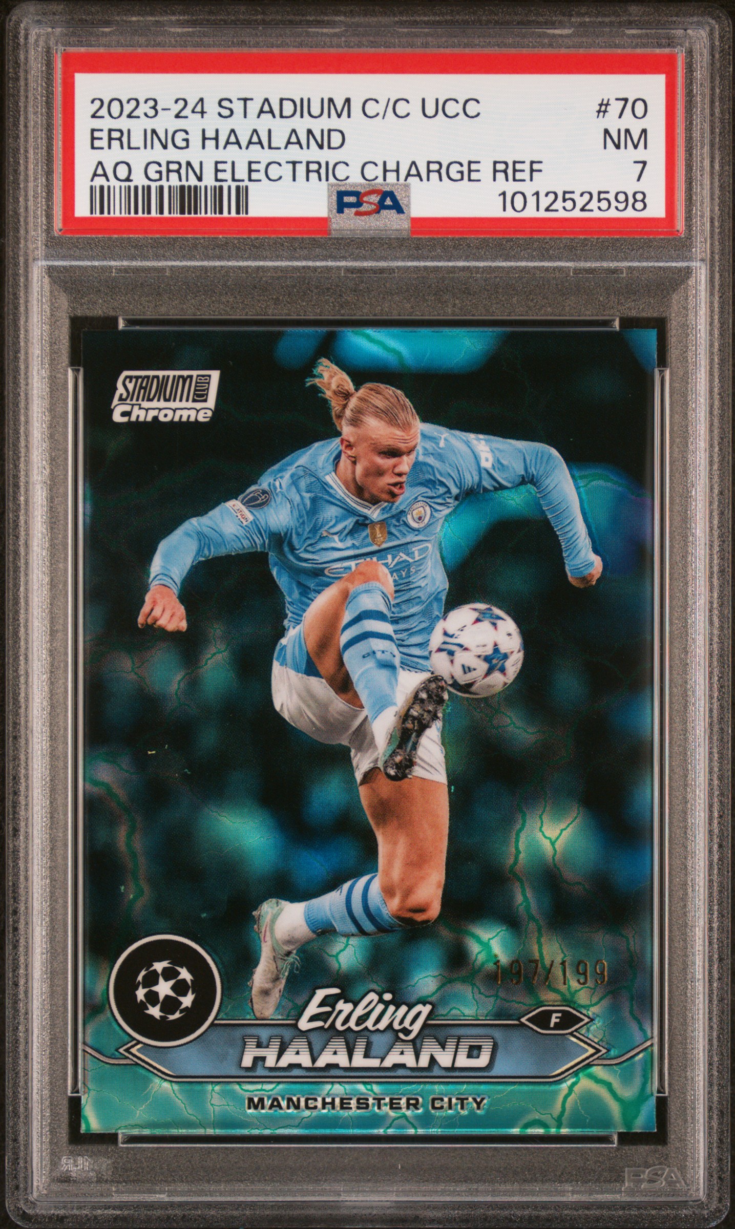 2023-24 Topps Stadium Club Chrome Uefa Club Competitions Erling Haaland #70 (Aq Grn Electric Charge Ref) Nm 7 front