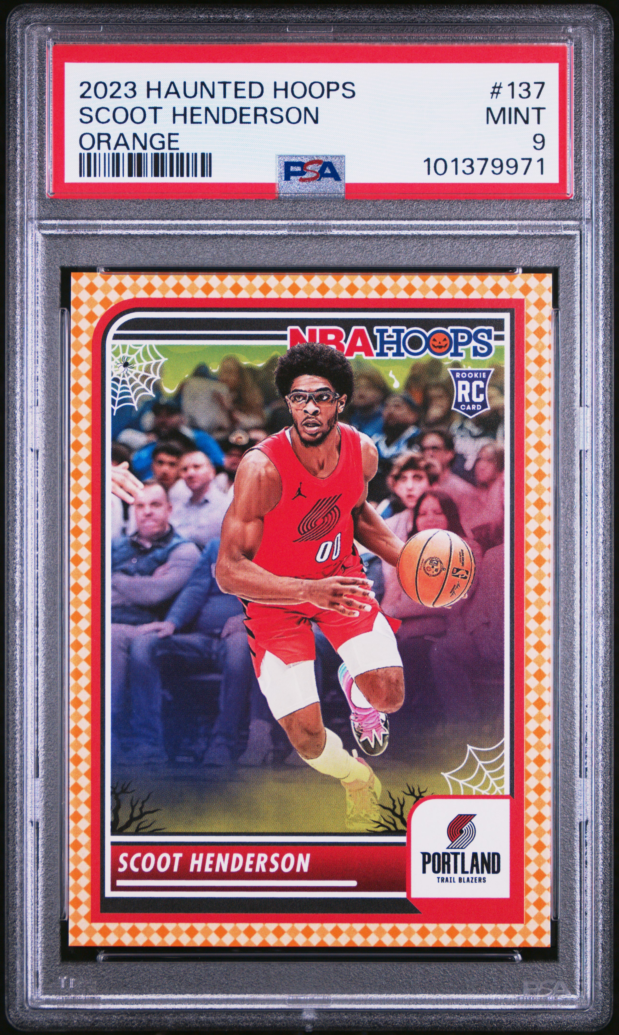 2023 Panini Haunted Hoops Scoot Henderson #137 (Orange) Mint 9 front