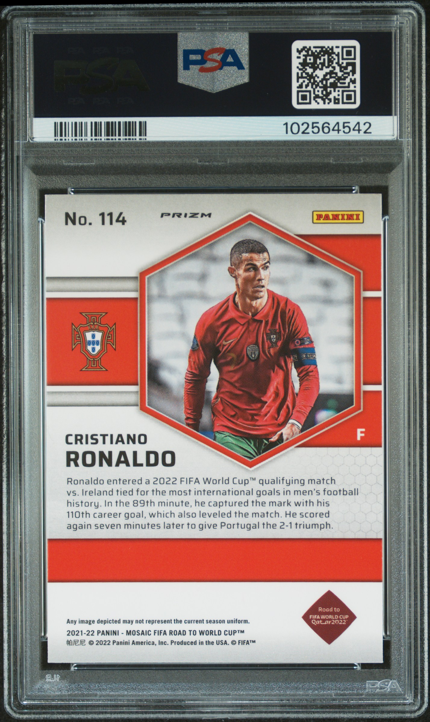 2021-2022 Panini Mosaic Fifa Road To World Cup Cristiano Ronaldo #114 (Blue Pulsar) Nm-Mt 8 back