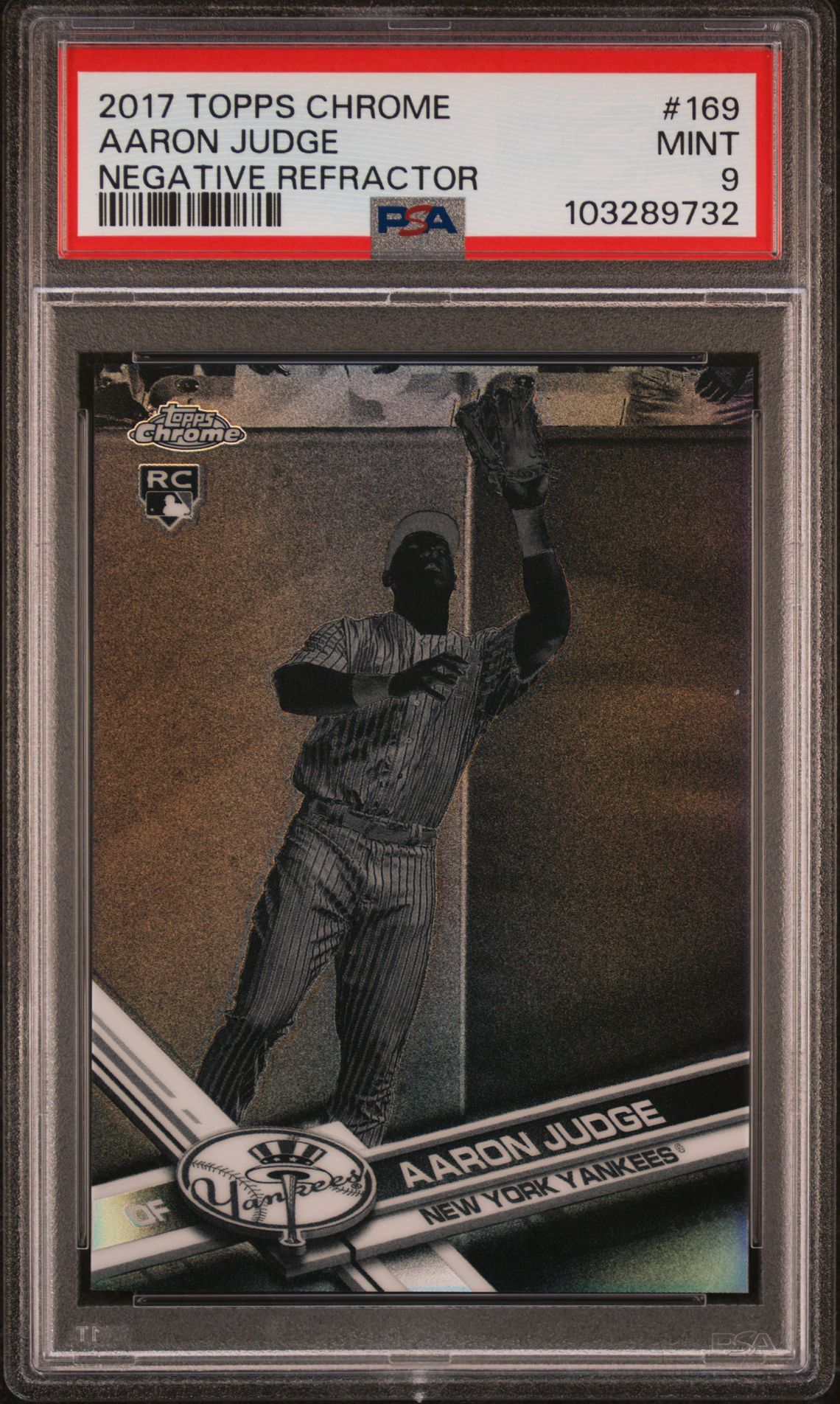 2017 Topps TOPPS CHROME Negative Refractor #169 Aaron Judge front