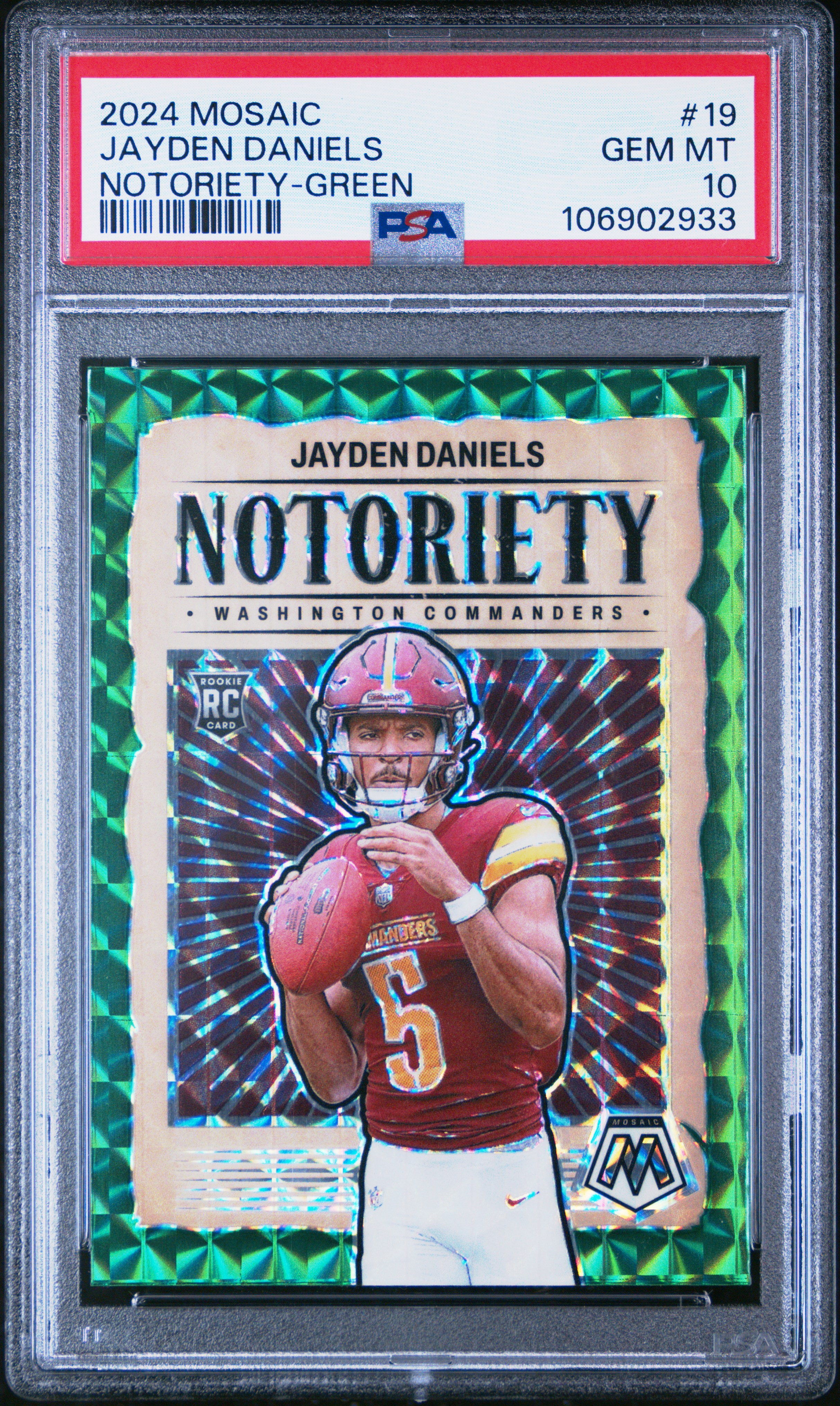 2024 Panini Mosaic Notoriety Jayden Daniels #19 (Notoriety-Green) Gem Mt 10 front