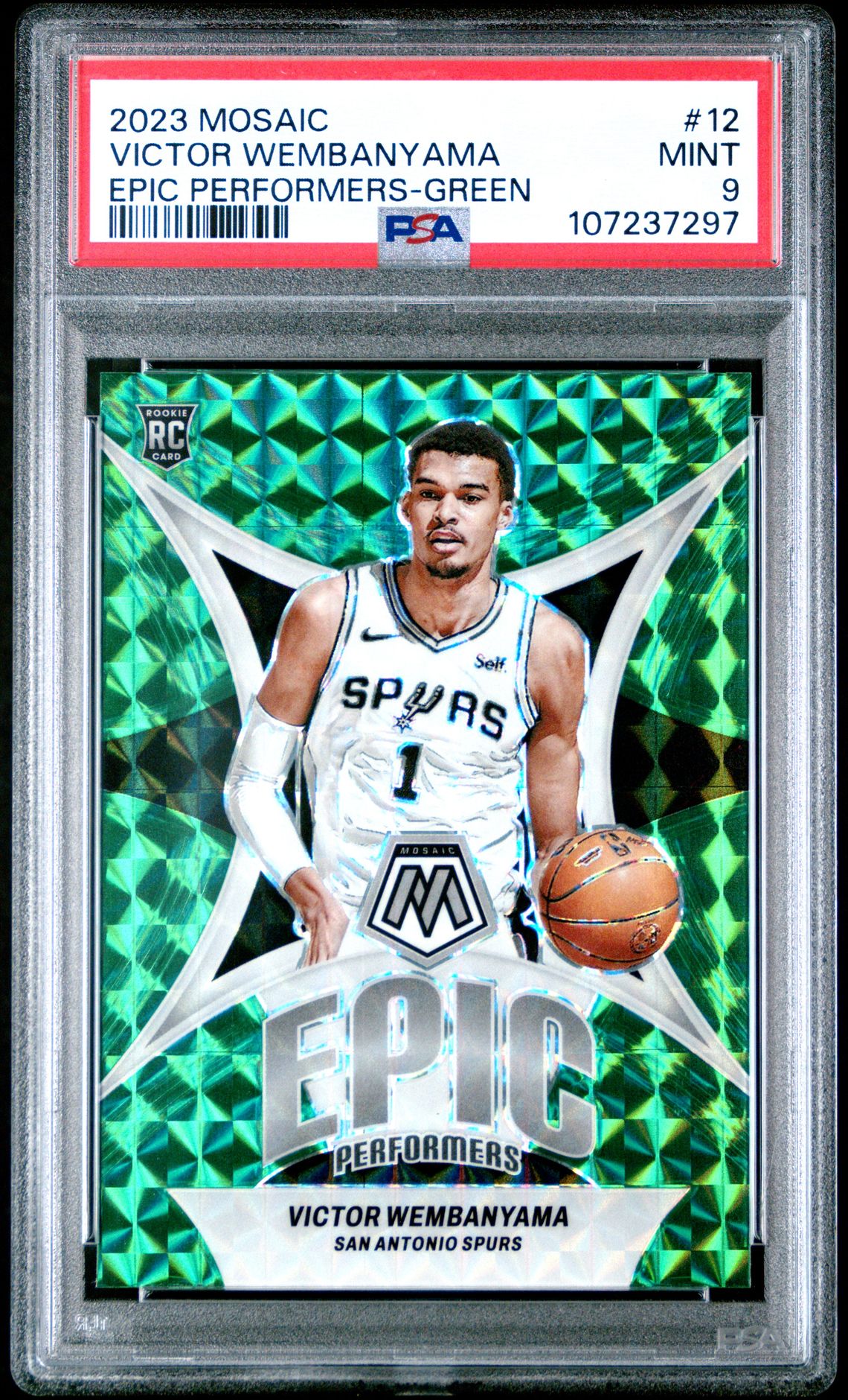 2023 Panini Mosaic Epic Performers Victor Wembanyama #12 (Epic Performers-Green) Mint 9 front