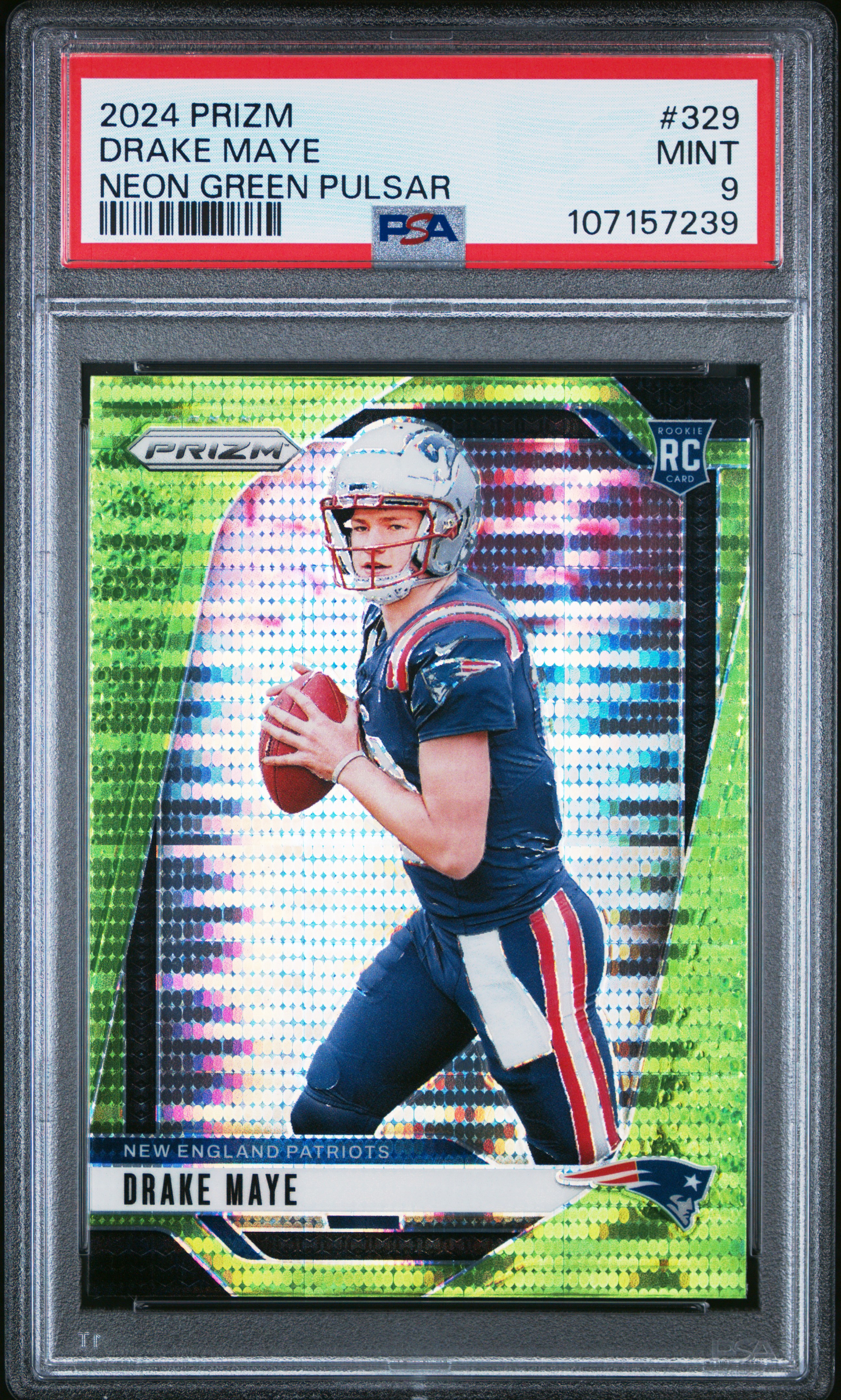 2024 Panini Prizm Drake Maye #329 (Neon Green Pulsar) Mint 9 front