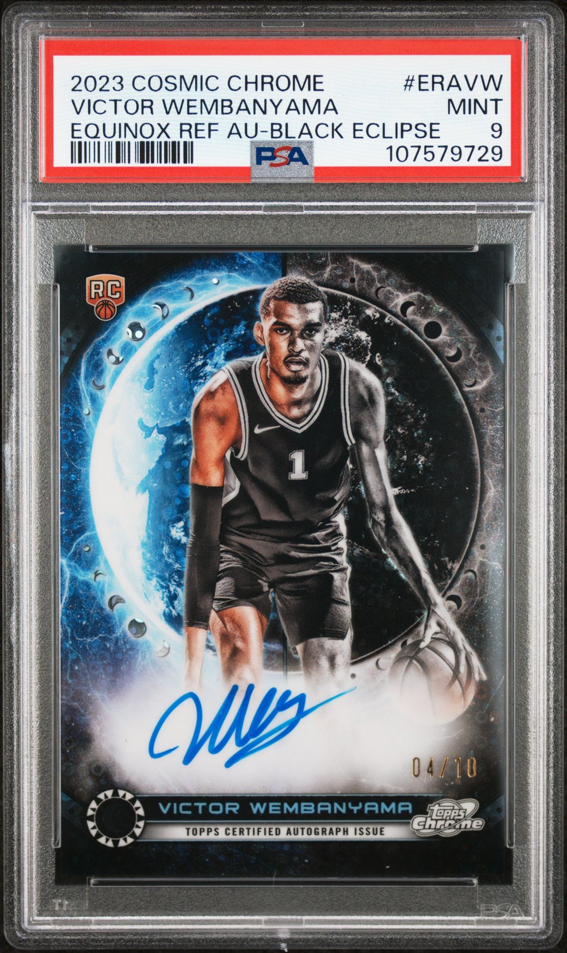 2023 Topps TOPPS COSMIC CHROME EQUINOX AUTOGRAPHS EQUINOX REF AU-BLACK ECLIPSE #ERAVW Victor Wembanyama front