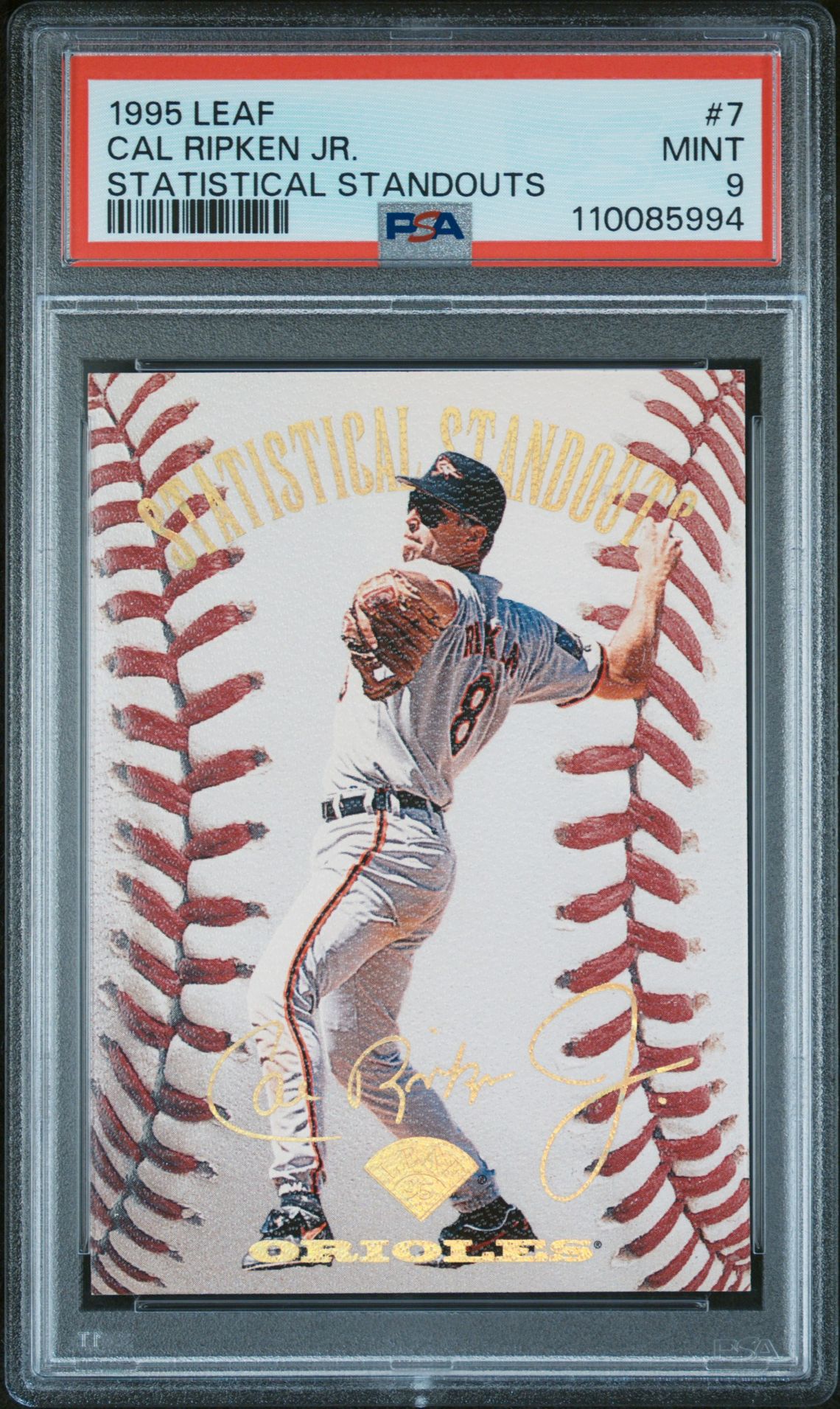 1995 Leaf Statistical Standouts Cal Ripken Jr. #7 (Statistical Standouts) Mint 9 front