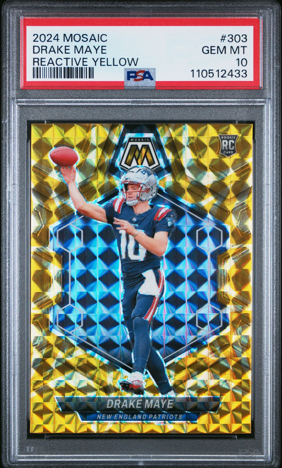 2024 Panini PANINI MOSAIC REACTIVE YELLOW #303 Drake Maye front