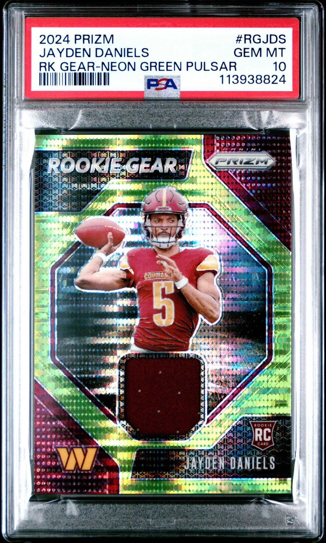 2024 Panini PANINI PRIZM ROOKIE GEAR RK GEAR-NEON GREEN PULSAR #RGJDS Jayden Daniels front